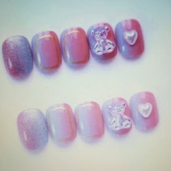 Set/24 Pink/Blue Short Square Nails with Bears & Hearts - Picture 3 of 4